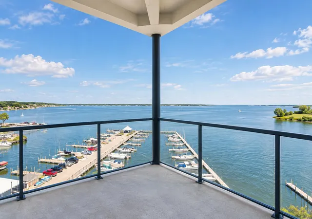 Photo 3 of Condo for sale at 2964 Lakeshore Dr #E702, Muskegon, MI 49441 | MLS# 71026048670 | Listing updated on 2026-10-08