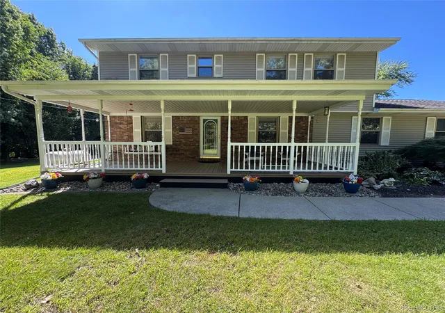 Photo 4 of Single family home for sale at 8245 Kier Rd, Clarkston, MI 48348 | MLS# 20261073734 | Listing updated on 2026-10-29
