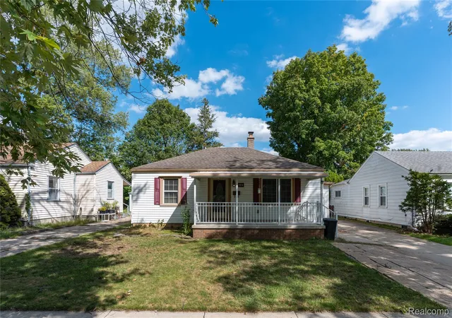 Photo 2 of Single family home for sale at 7514 N Silvery Ln, Dearborn Heights, MI 48127 | MLS# 20261073737 | Listing updated on 2026-10-04
