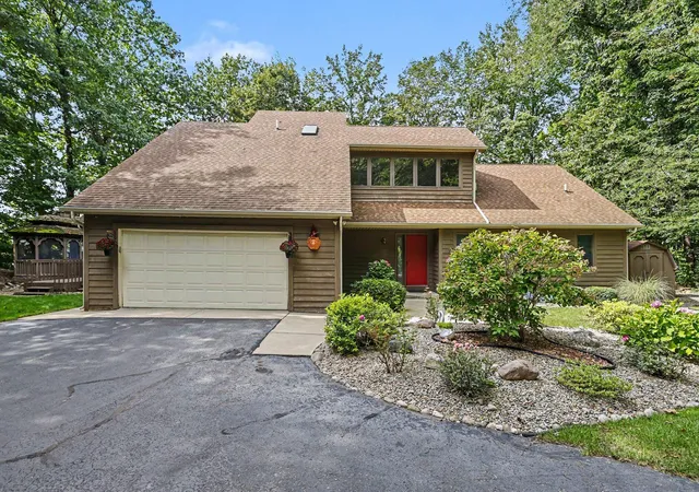 Single family home for sale at 4245 Lake Chapin Blf, Berrien Springs, MI 49103 | MLS# 69026048694