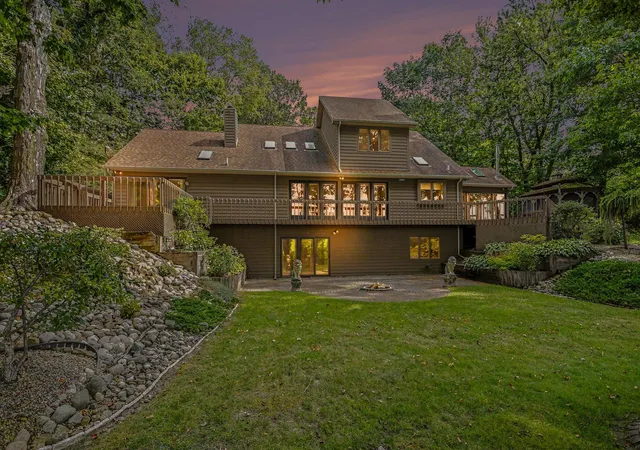 Photo 3 of Single family home for sale at 4245 Lake Chapin Blf, Berrien Springs, MI 49103 | MLS# 69026048694 | Listing updated on 2026-10-21