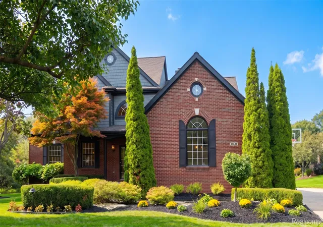 Photo 1 of Single family home for sale at 23123 Shinnecock Dr, South Lyon, MI 48178 | MLS# 20261073800 | Listing updated on 2026-10-11