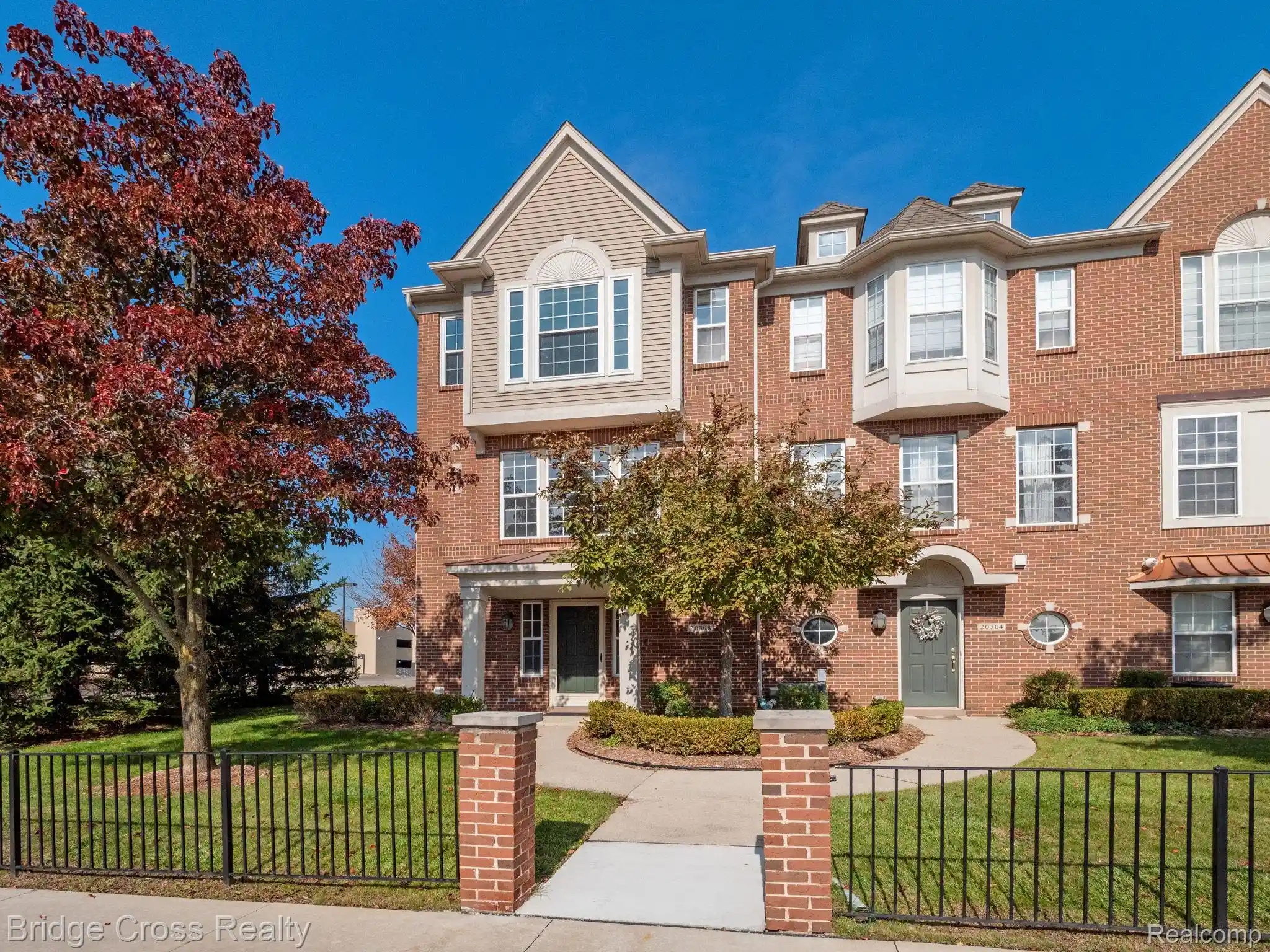 Listing Photo 1 - Condo for sale in 20308 Boardwalk Blvd located at 20308 Boardwalk Blvd, Southfield, MI 48075 - Unit 20308 Boardwalk Blvd