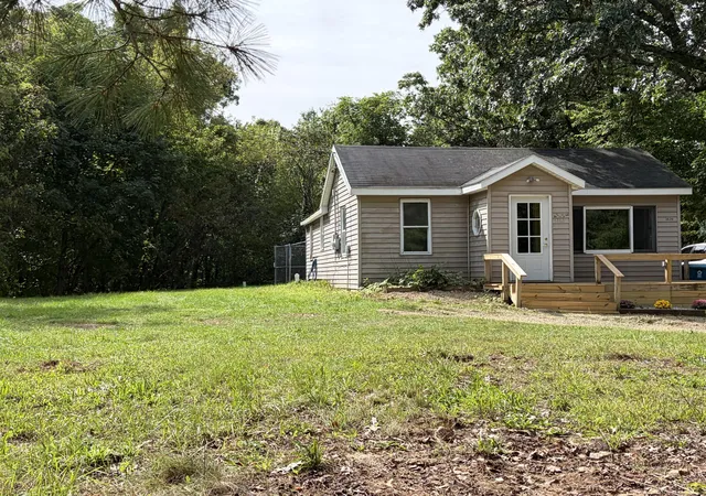 Single family home for sale at 3820 E D Ave, Kalamazoo, MI 49009 | MLS# 66026048729