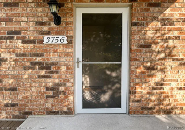 Photo 2 of Condo for sale at 3756 Ramblewood Dr, Port Huron, MI 48060 | MLS# 20261073821 | Listing updated on 2026-10-04