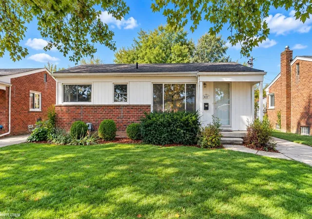 Photo 1 of Sale Pending at 30107 Rosebriar St, Saint Clair Shores, MI 48082 | MLS# 58050221659 | Listing updated on 2026-10-07