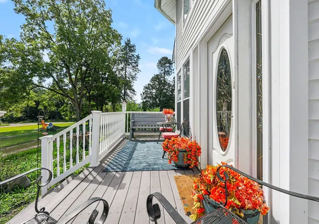 Photo 3 of Single family home for sale at 3600 Jonesville Rd, Jonesville, MI 49250 | MLS# 81026048736 | Listing updated on 2026-10-08