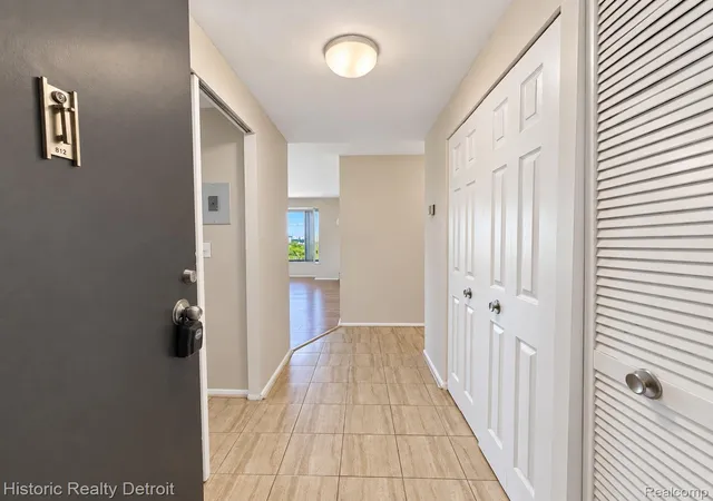 Photo 2 of Condo for sale at 1300 E Lafayette #812, Detroit, MI 48207 | MLS# 20261073865 | Listing updated on 2026-10-12
