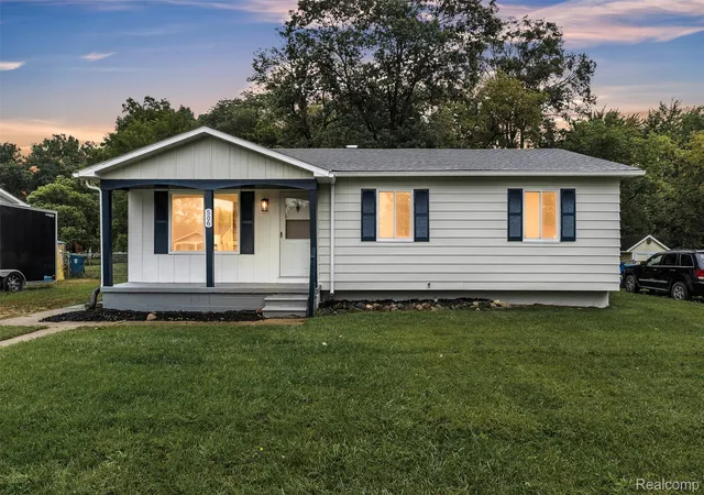 Photo 1 of Sale Pending at 506 Ash St, Holly, MI 48442 | MLS# 20261073916 | Listing updated on 2026-10-08