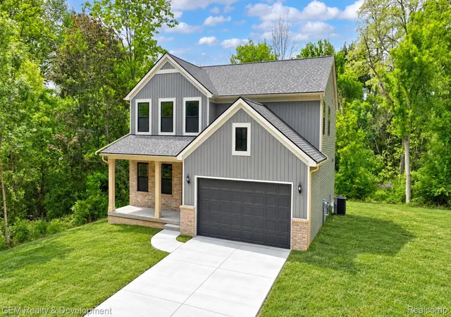 Photo 2 of Single family home for sale at 132 River Dr, Milford, MI 48381 | MLS# 20261074009 | Listing updated on 2026-10-11