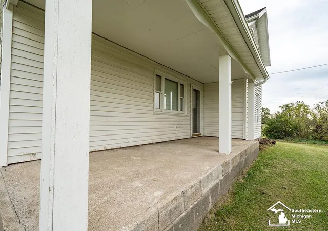 Photo 3 of Single family home for sale at 5703 Carson Hwy, Adrian, MI 49221 | MLS# 57050221735 | Listing updated on 2026-10-04