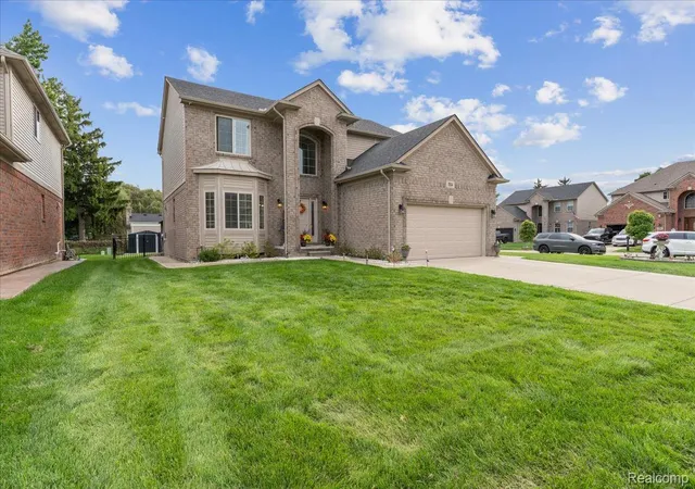 Photo 3 of Single family home for sale at 5504 Caden Ct, Sterling Heights, MI 48310 | MLS# 20261074136 | Listing updated on 2026-10-11