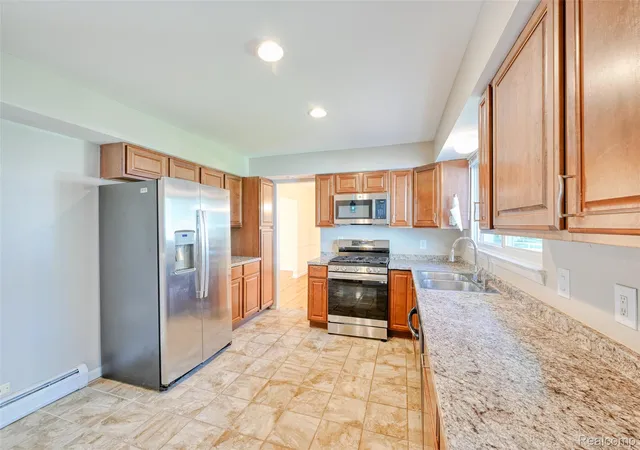 Photo 2 of Single family home for sale at 14377 Cranston St, Livonia, MI 48154 | MLS# 20261074178 | Listing updated on 2026-10-10