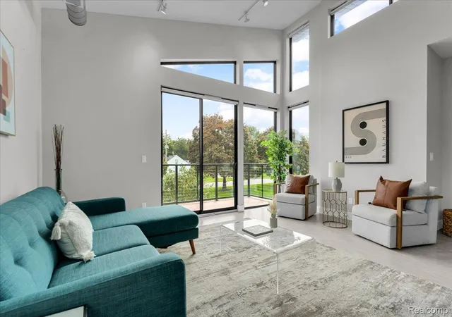 Listing Photo 3 - Condo for sale in building located at 1741 Livernois St, Ferndale, MI 48220 - Unit #3