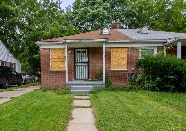 Photo 2 of Single family home for sale at 15057 Evergreen Rd, Detroit, MI 48223 | MLS# 20261074207 | Listing updated on 2026-10-07