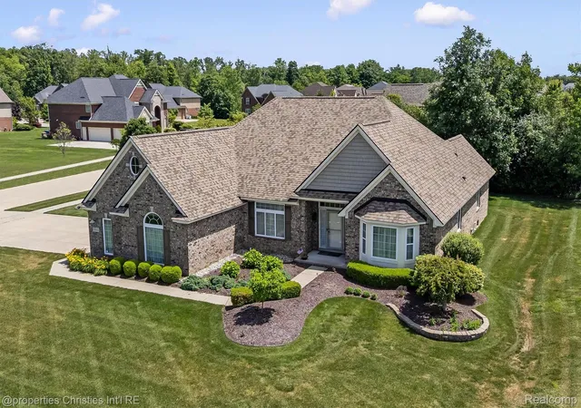 Photo 2 of Single family home for sale at 23032 Cheyenne Dr, South Lyon, MI 48178 | MLS# 20261074226 | Listing updated on 2026-10-09