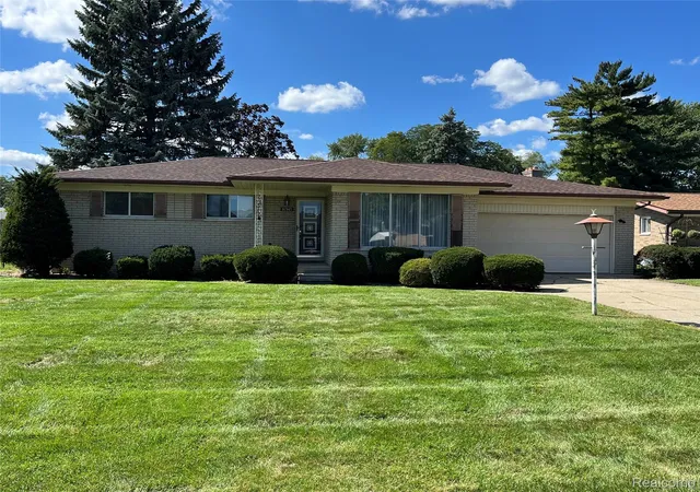 Photo 1 of Single family home for sale at 37347 Ruth Dr, Sterling Heights, MI 48312 | MLS# 20261074250 | Listing updated on 2026-10-19