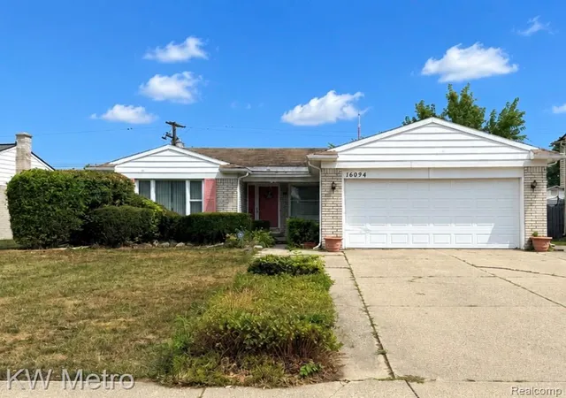 Photo 1 of Sale Pending at 16094 Harden Cir, Southfield, MI 48075 | MLS# 20261074284 | Listing updated on 2026-10-19