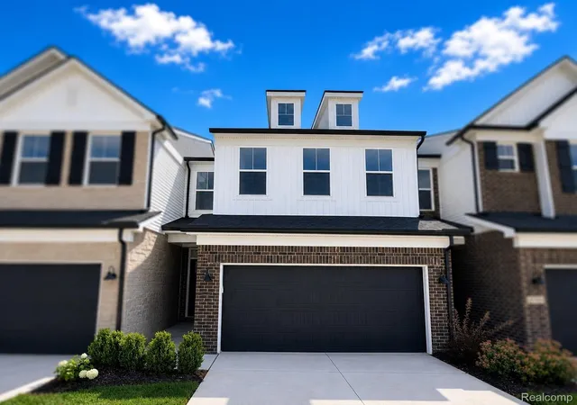 Photo 1 of Condo for sale at 5692 Corgi Dr, Pittsfield Charter Township Washtenaw, MI 48108 | MLS# 20261074305 | Listing updated on 2026-10-27