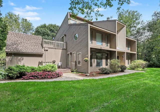 Photo 1 of Sale Pending at 78718 Pearl Dr, Bruce Twp, MI 48065 | MLS# 58050221791 | Listing updated on 2026-10-08