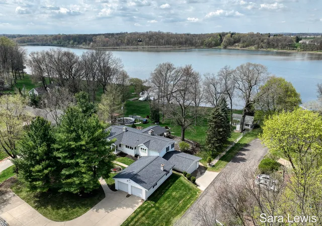 Single family home for sale at 15710 Rich Ln, Hickory Corners, MI 49060 | MLS# 65026048967