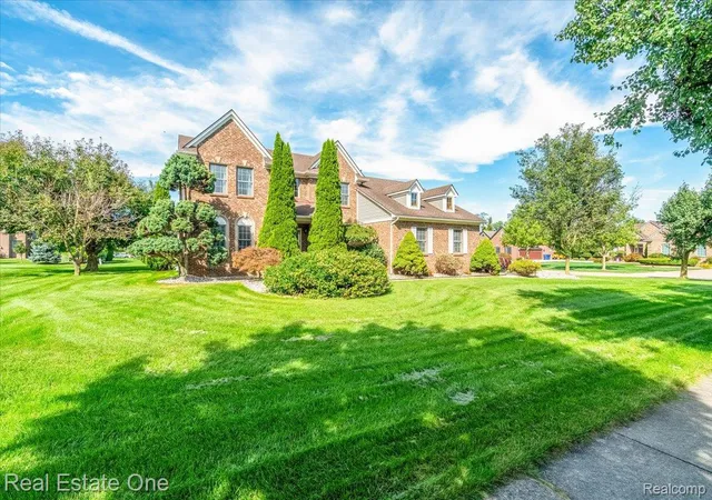 Photo 2 of Single family home for sale at 47820 Candace Ln, Canton, MI 48187 | MLS# 20261074327 | Listing updated on 2026-10-11