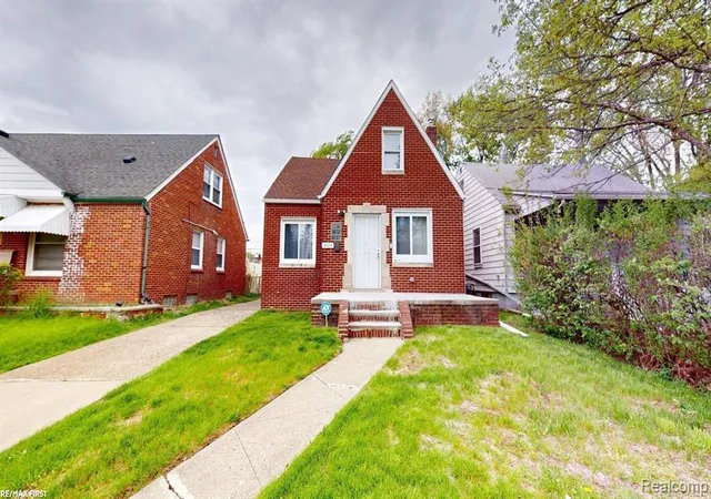 Photo 2 of Single family home for sale at 8415 Sherman Ave, Warren, MI 48089 | MLS# 20261074347 | Listing updated on 2026-10-09