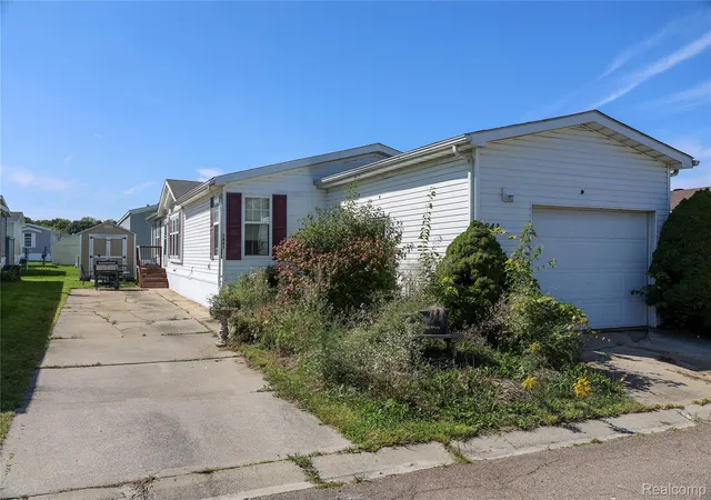 Photo 1 of Single family home for sale at 1843 Parklawn, Ypsilanti, MI 48198 | MLS# 20261074421 | Listing updated on 2026-10-27