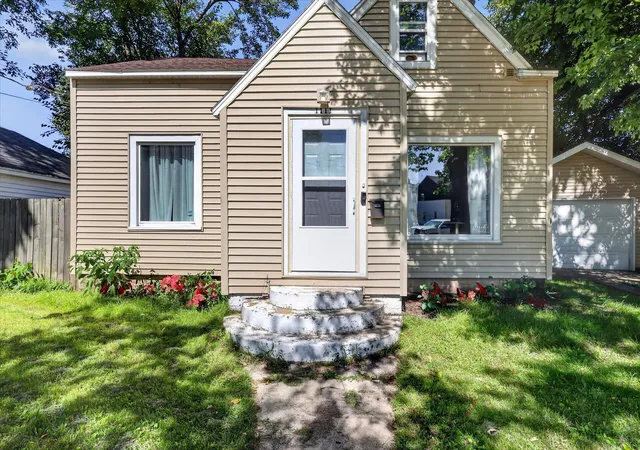 Single family home for sale at 1111 Orville St SE, Grand Rapids, MI 49507 | MLS# 65026049045