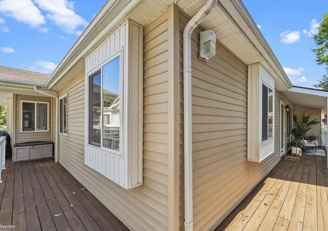 Photo 3 of Condo for sale at 9472 Timber Ridge Dr, Grand Blanc, MI 48439 | MLS# 5050221842 | Listing updated on 2026-10-07