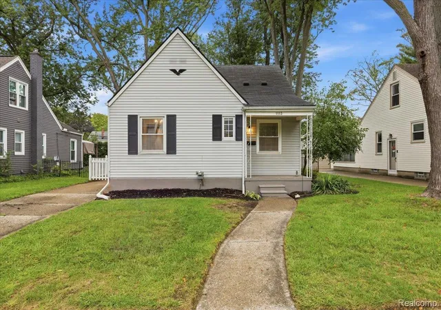 Photo 1 of Single family home for sale at 1113 Ferris Ave, Royal Oak, MI 48067 | MLS# 20261074589 | Listing updated on 2026-10-17