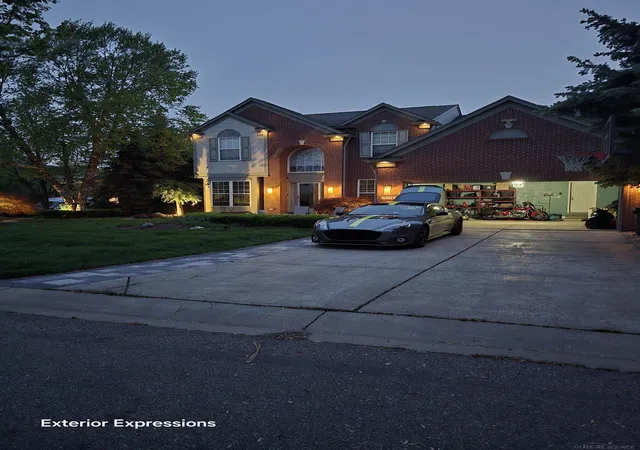 Photo 3 of Single family home for sale at 7374 Tonnelle Ave, Shelby Township, MI 48317 | MLS# 58050221879 | Listing updated on 2026-10-09