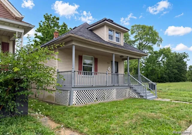 Photo 2 of Single family home for sale at 5720 30th Street, Detroit, MI 48210 | MLS# 20261074667 | Listing updated on 2026-10-12