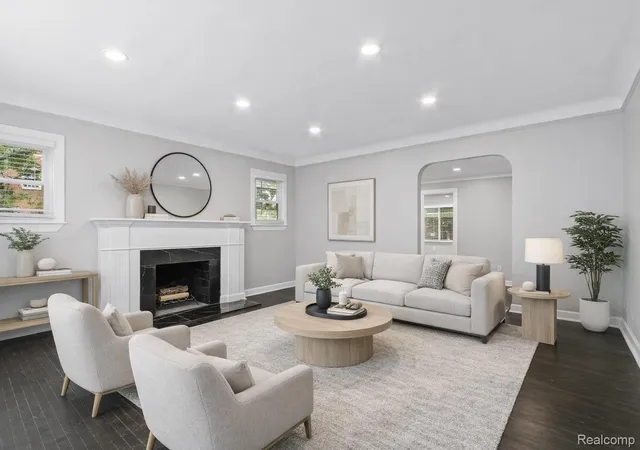 Photo 2 of Single family home for sale at 18903 Pinehurst St, Detroit, MI 48221 | MLS# 20261074679 | Listing updated on 2026-10-10
