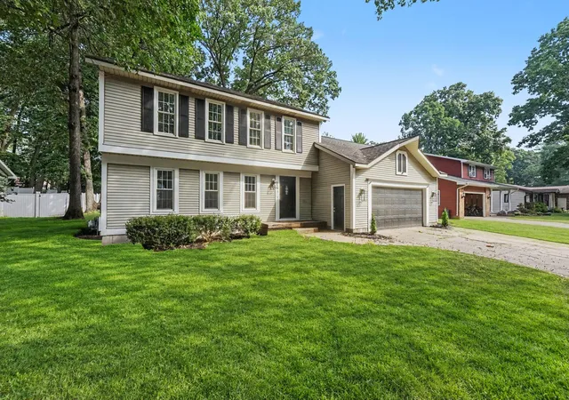 Single family home for sale at 1781 Pinnacle Dr SW, Wyoming, MI 49519 | MLS# 65026049163