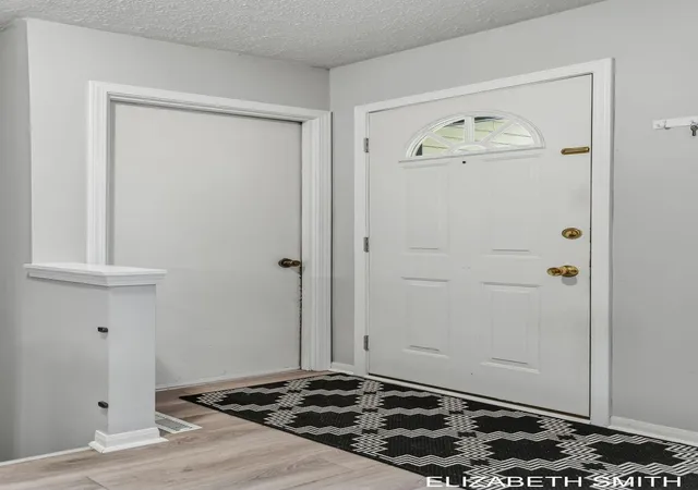 Photo 3 of Condo for sale at 434 Lincoln Ridge Dr #14, Holland, MI 49423 | MLS# 71026049169 | Listing updated on 2026-10-20