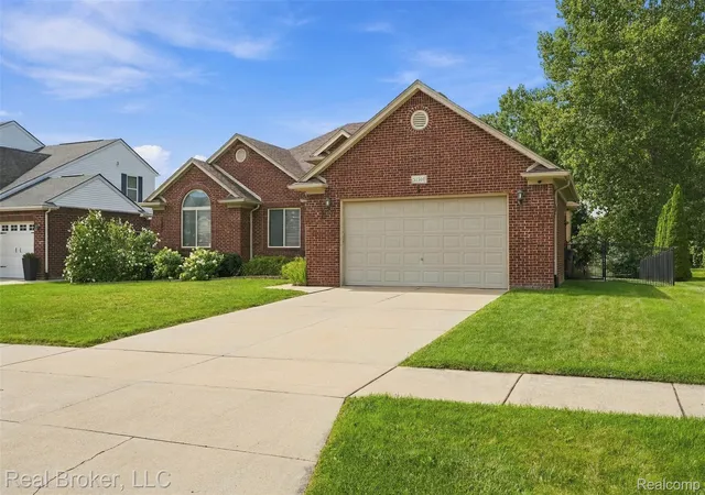 Photo 3 of Single family home for sale at 51301 Brushford Dr, Chesterfield, MI 48047 | MLS# 20261074734 | Listing updated on 2026-10-05