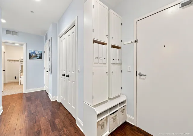Photo 3 of Condo for sale at 917 W Savidge St #39, Spring Lake, MI 49456 | MLS# 71026049213 | Listing updated on 2026-10-09