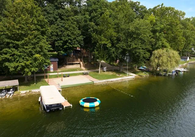 Photo 2 of Single family home for sale at 2533 Miner Lake Dr, Allegan, MI 49010 | MLS# 65026049224 | Listing updated on 2026-10-12