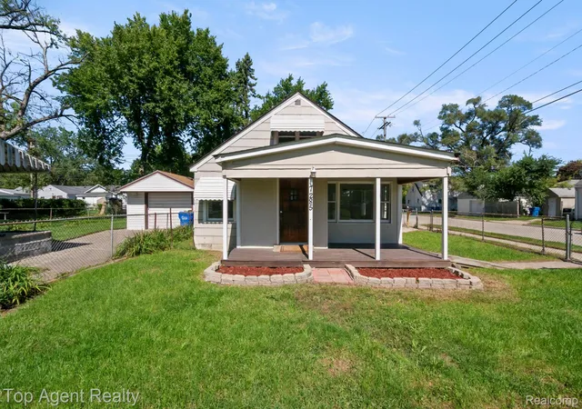 Photo 1 of Single family home for sale at 7285 Prospect Ave, Warren, MI 48091 | MLS# 20261074772 | Listing updated on 2026-10-06