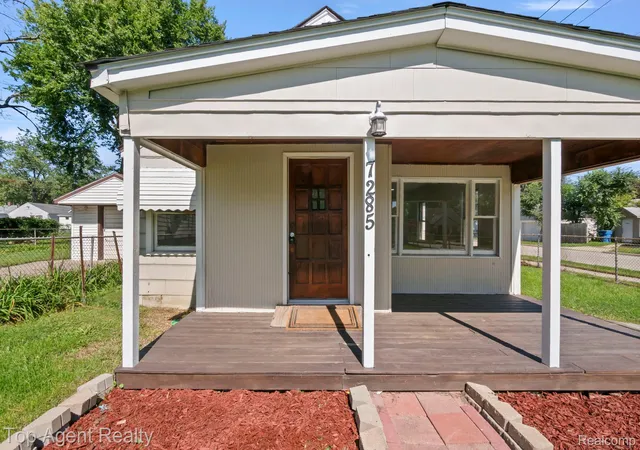 Photo 2 of Single family home for sale at 7285 Prospect Ave, Warren, MI 48091 | MLS# 20261074772 | Listing updated on 2026-10-06