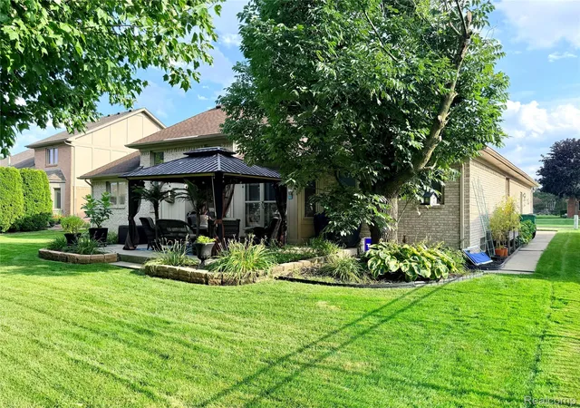 Photo 3 of Single family home for sale at 19287 Scenic Harbor Dr, Macomb, MI 48044 | MLS# 20261074802 | Listing updated on 2026-10-11