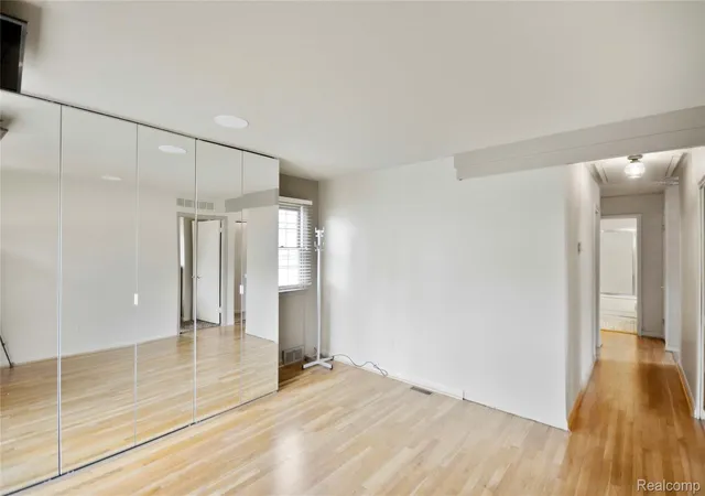 Photo 3 of Single family home for sale at 8444 Hettenberger Ave, Warren, MI 48093 | MLS# 20261074820 | Listing updated on 2026-10-11