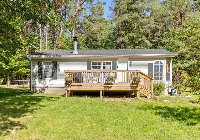 Photo 1 of Single family home for sale at 13113 Pinewood St Ne, Gowen, MI 49326 | MLS# 72026049264 | Listing updated on 2026-10-21