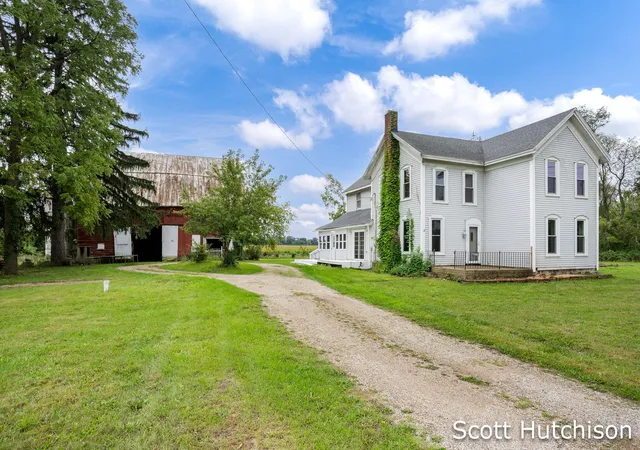 Photo 1 of Single family home for sale at 7265 W Carson City Rd, Greenville, MI 48838 | MLS# 65026049270 | Listing updated on 2026-10-09