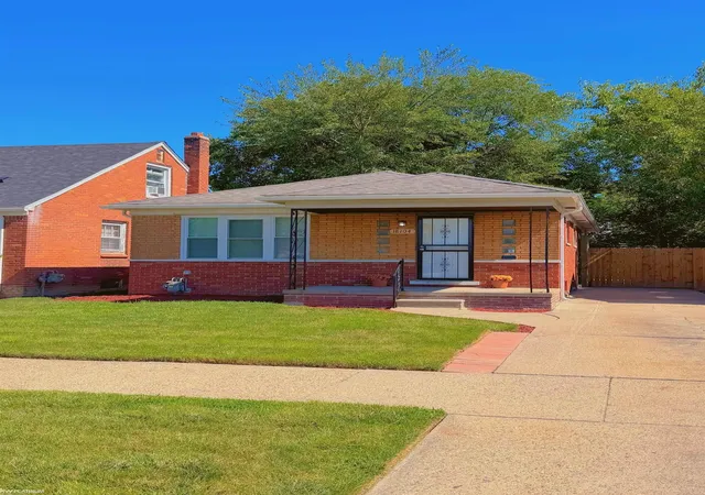 Photo 1 of Single family home for sale at 18104 Runyon St, Detroit, MI 48234 | MLS# 58050221966 | Listing updated on 2026-10-30