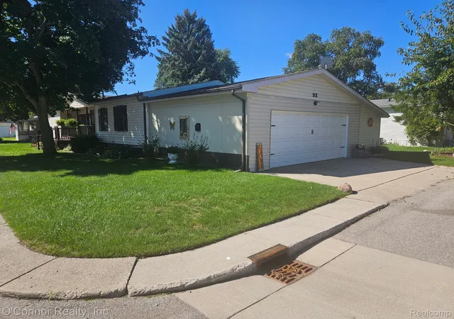 Photo 3 of Single family home for sale at 3333 Ravenswood #52, Marysville, MI 48040 | MLS# 20261074918 | Listing updated on 2026-10-18