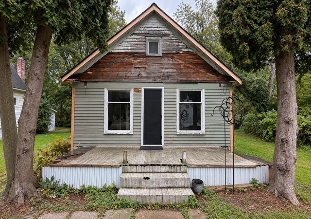 Photo 1 of Single family home for sale at 8059 N Wheeler Rd, Wheeler, MI 48662 | MLS# 65026049307 | Listing updated on 2026-10-15