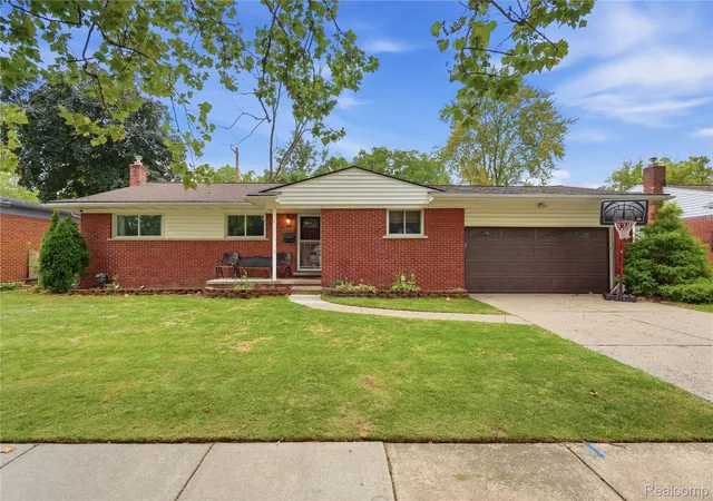 Photo 1 of Single family home for sale at 29103 Barkley St, Livonia, MI 48154 | MLS# 20261074937 | Listing updated on 2026-10-15