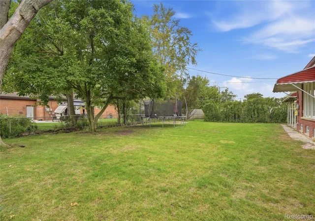 Photo 20 of Single family home for sale at 29103 Barkley St, Livonia, MI 48154 | MLS# 20261074937 | Listing updated on 2026-10-17